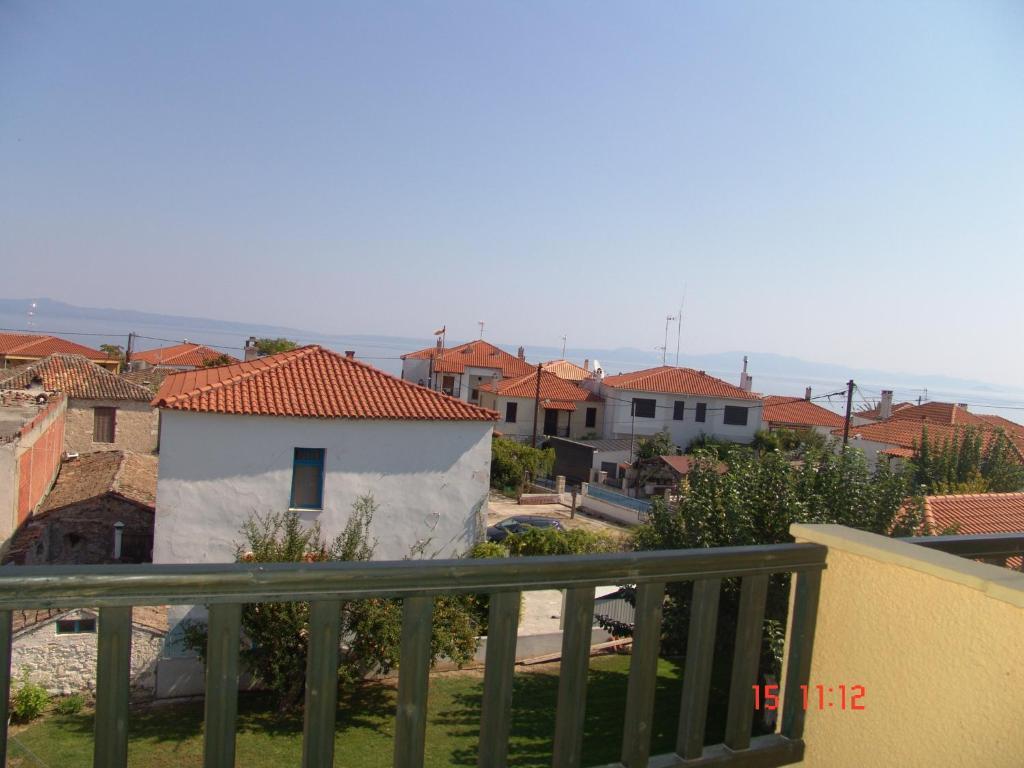 Nikos Apartments Afytos Eksteriør bilde