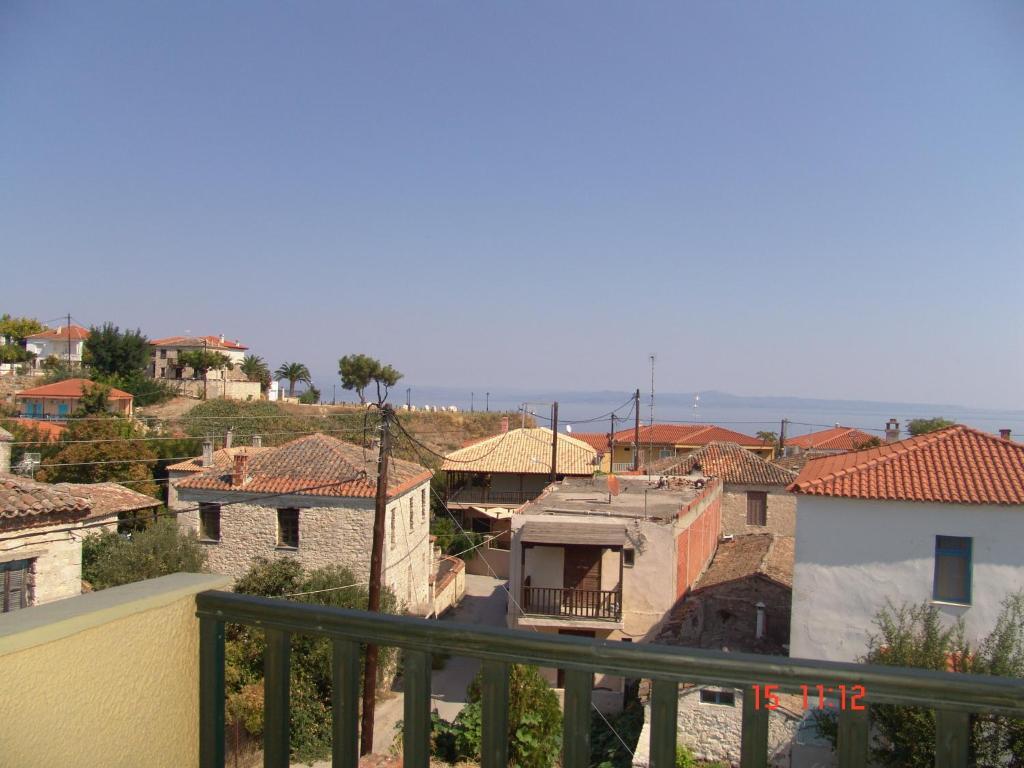 Nikos Apartments Afytos Eksteriør bilde