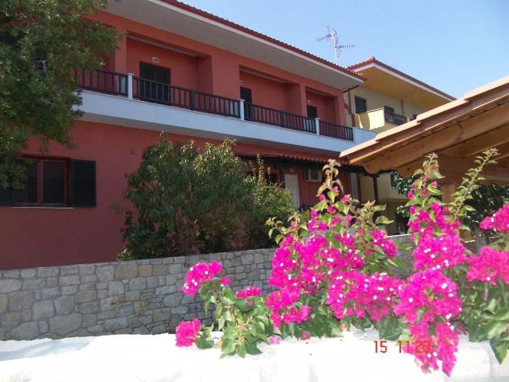 Nikos Apartments Afytos Eksteriør bilde