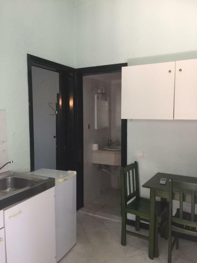 Nikos Apartments Afytos Eksteriør bilde
